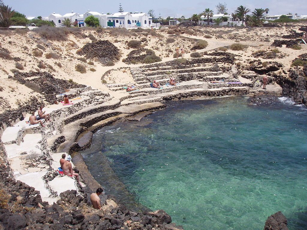 Bathing at Charco del Palo