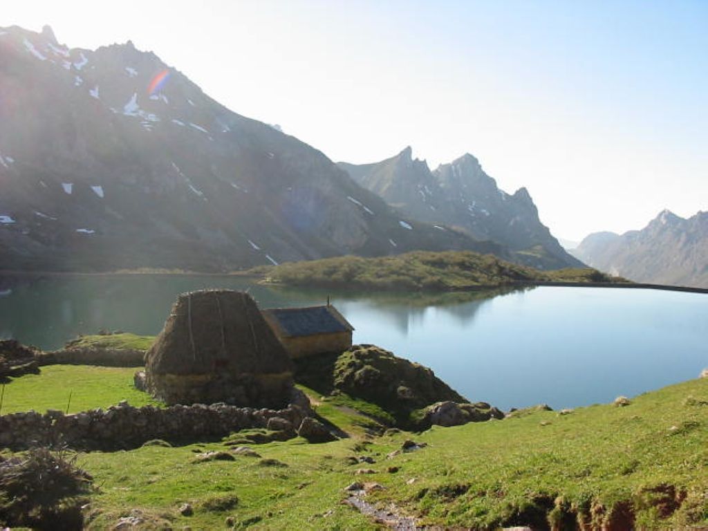 Lago del Valle Somiedo