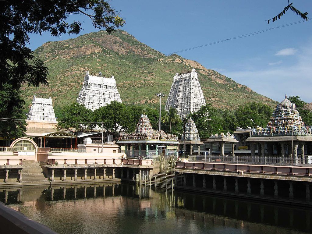 La ville sainte de Tiruvanamalai est un hautlieu du Shivaïsme Tamoul