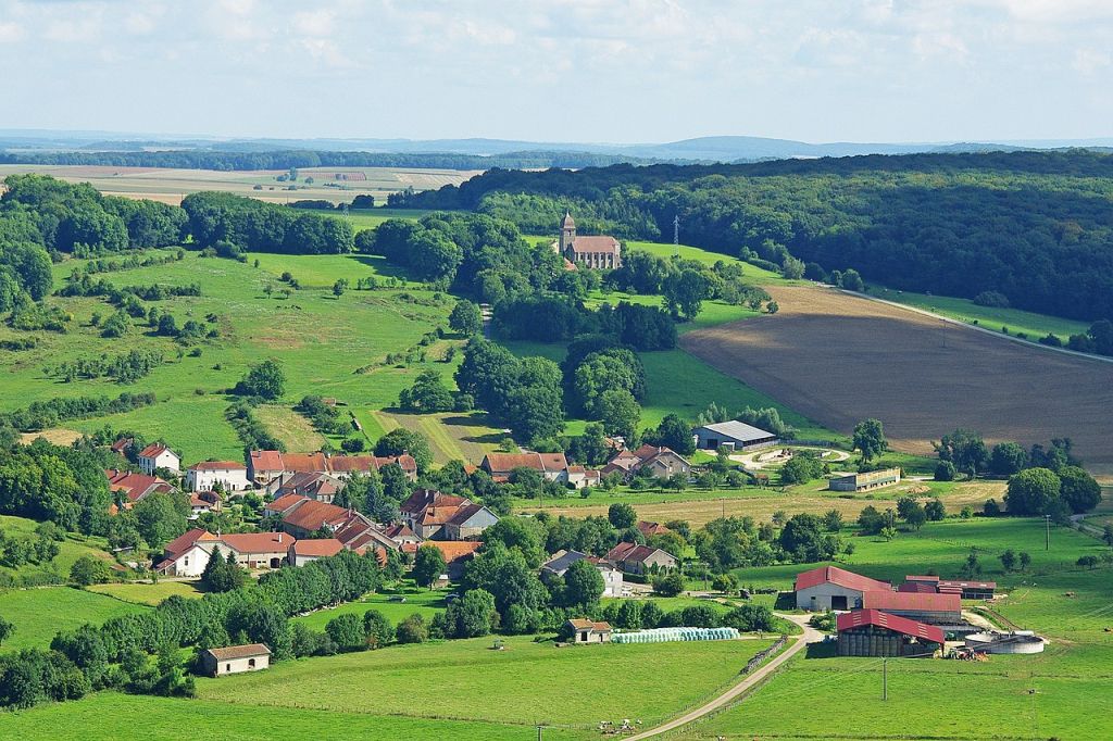 Molay dans le nordouest du département