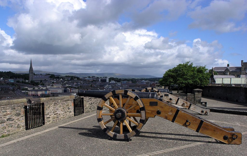 Cannon on the Derry city walls