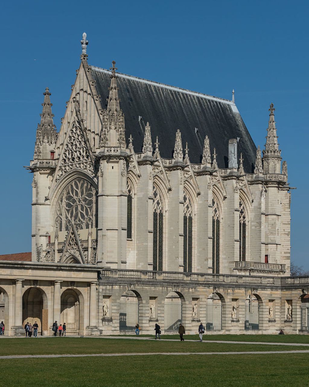 Sainte Chapelle Vincennes SouthWest 