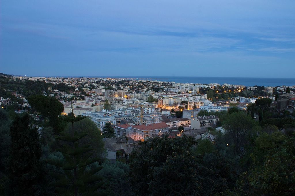 Vue sur CagnesSurMer depuis le Haut de Cagnes