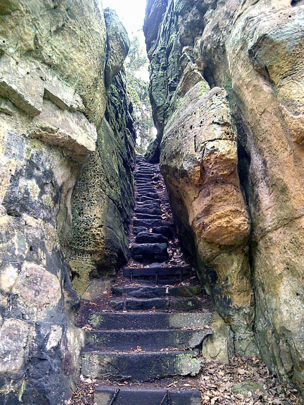 Consdorf Buergkapp stairs