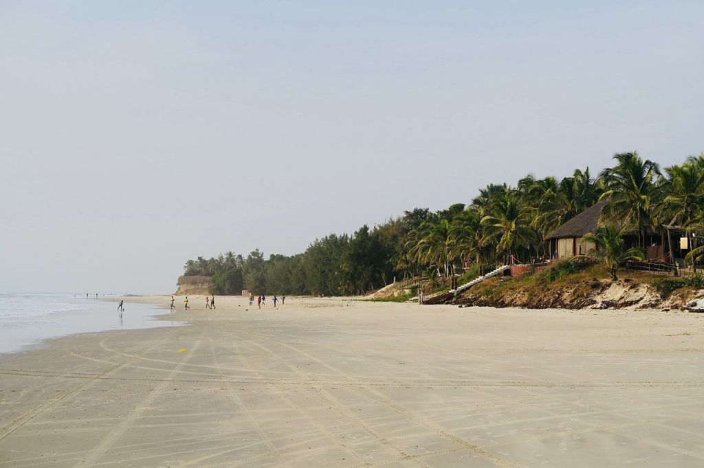 Plage entre le Cap Skirring et Kafountine Csamance Sénégal