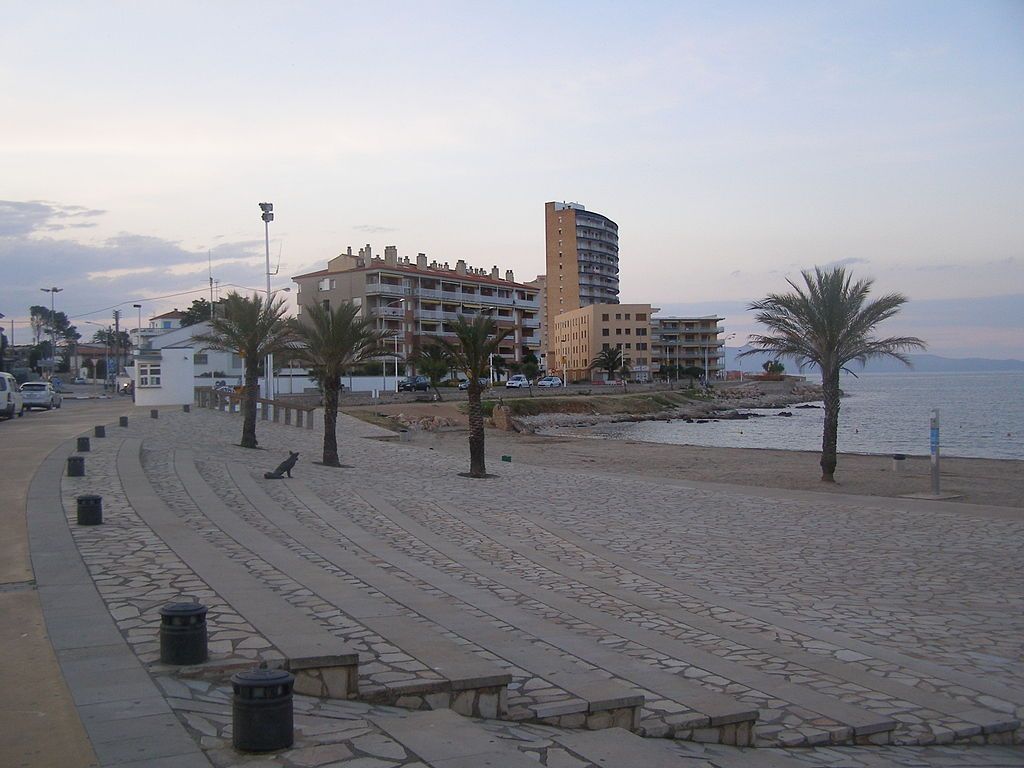 Place de lUnivers Riells 