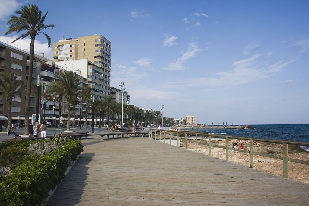 Torrevieja Juan Aparicio Seafront