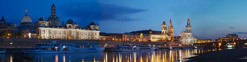 Dresdennightpanoramadri