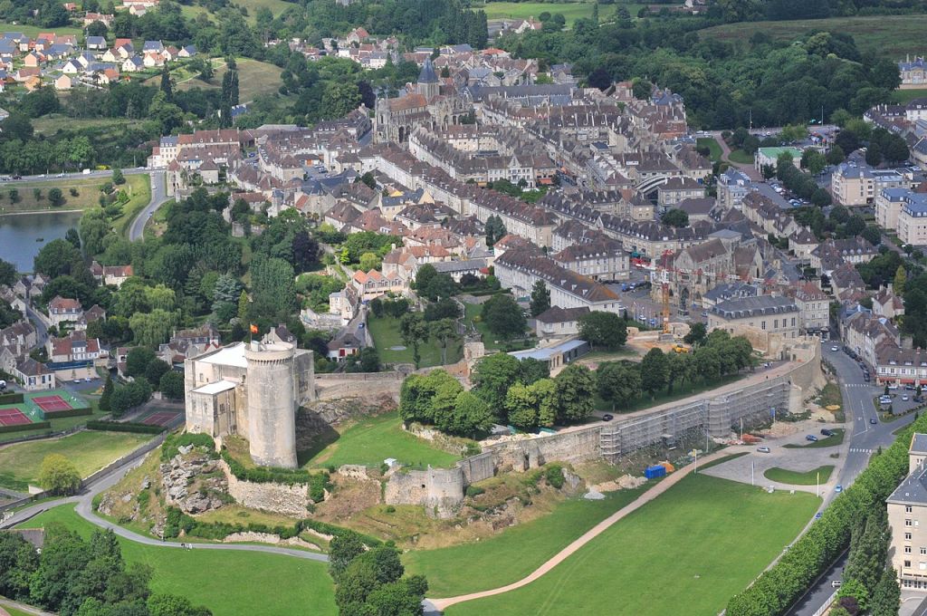 Le château de Falaise et le centreville