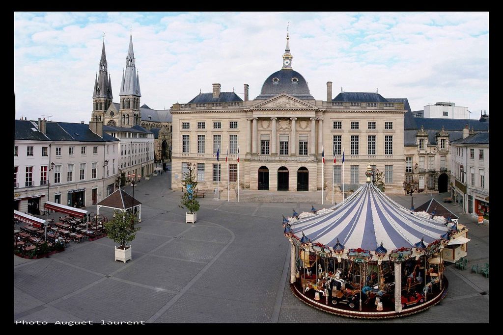 Hotel de ville Mairie Chalons en Champagne