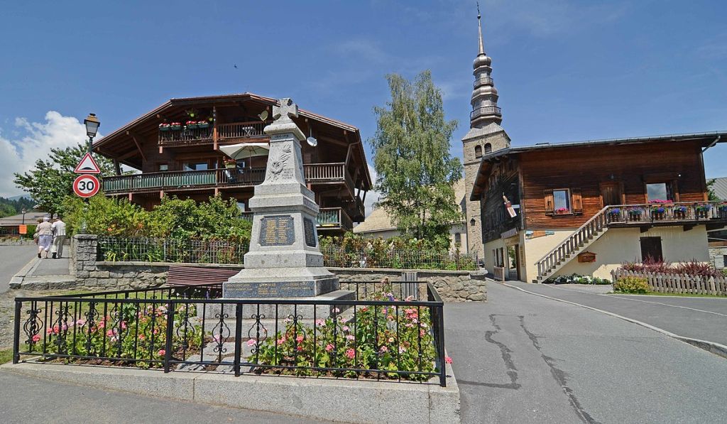 Combloux