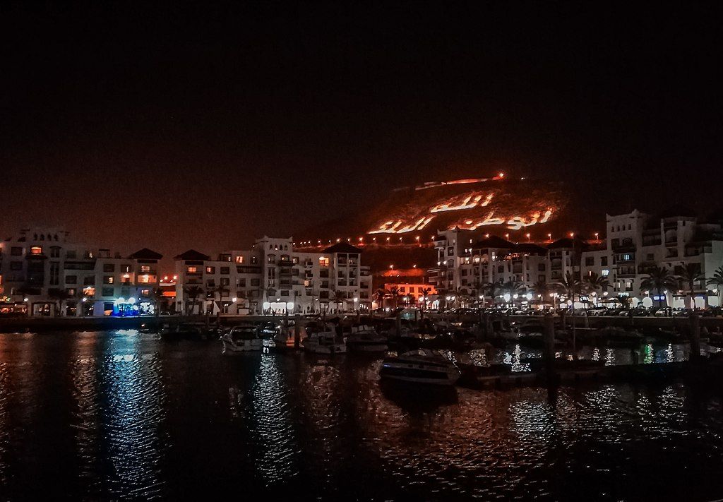 Marina Agadir vue nocturne