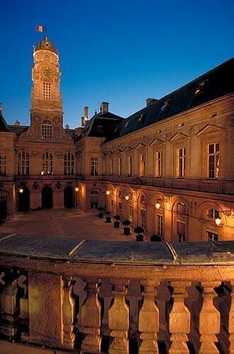 Lyon