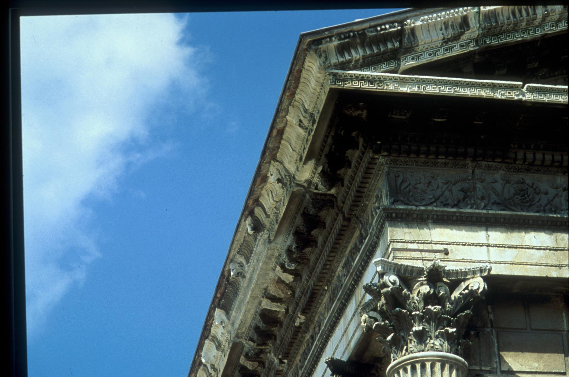 Nîmes