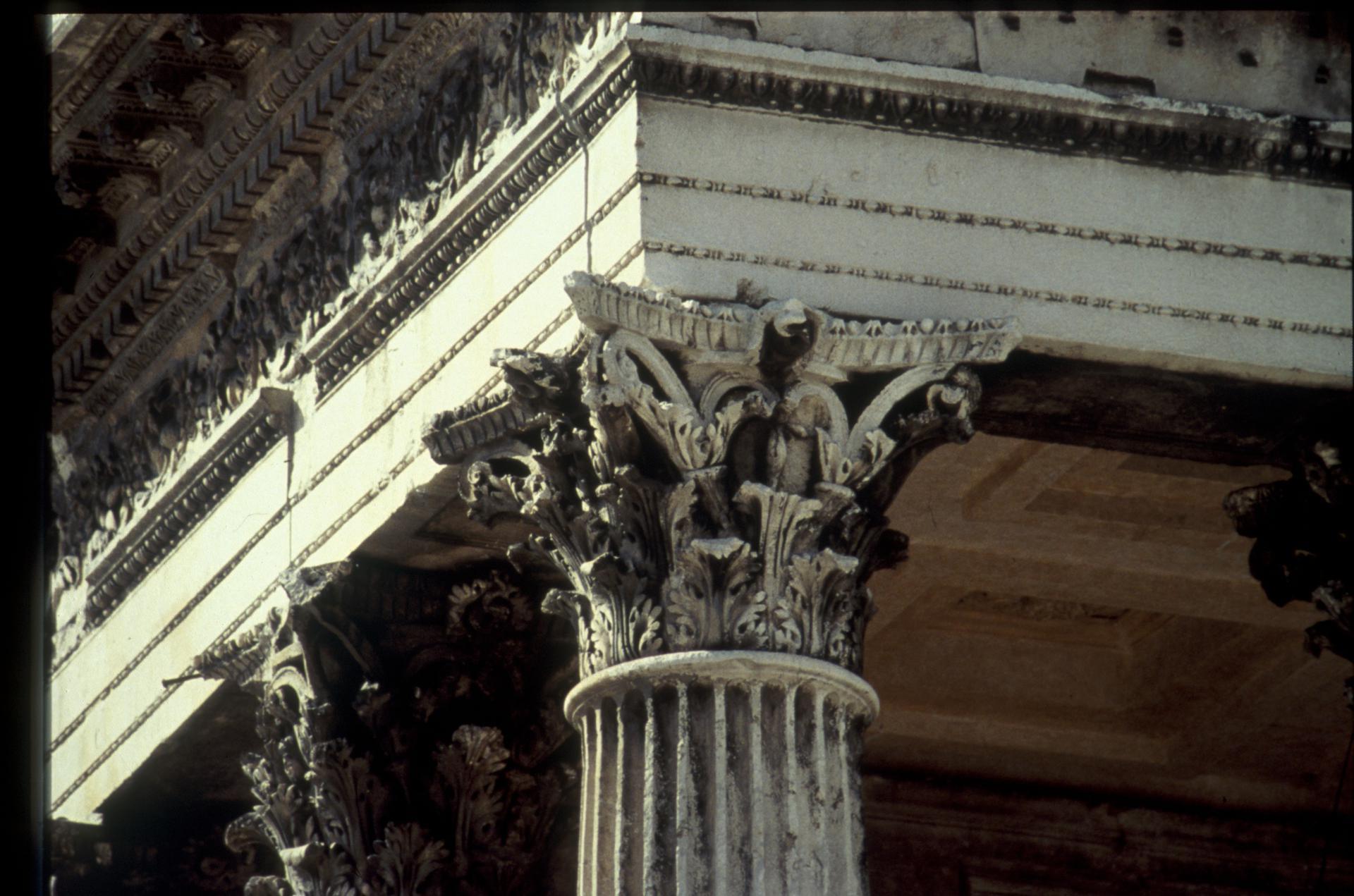 Nîmes