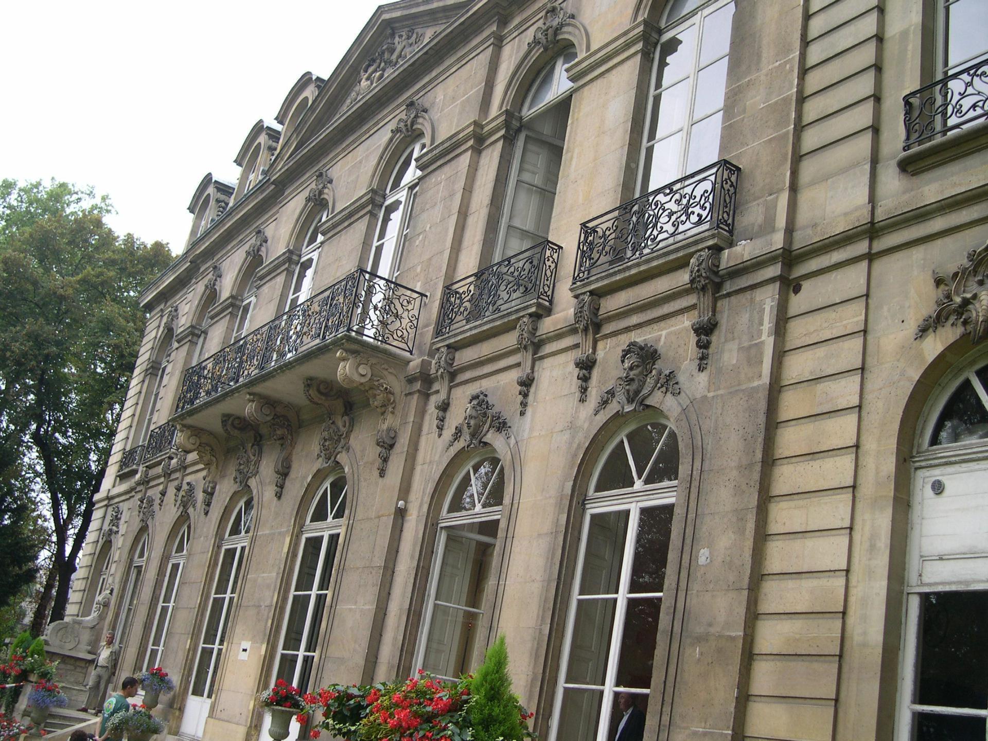 Paris