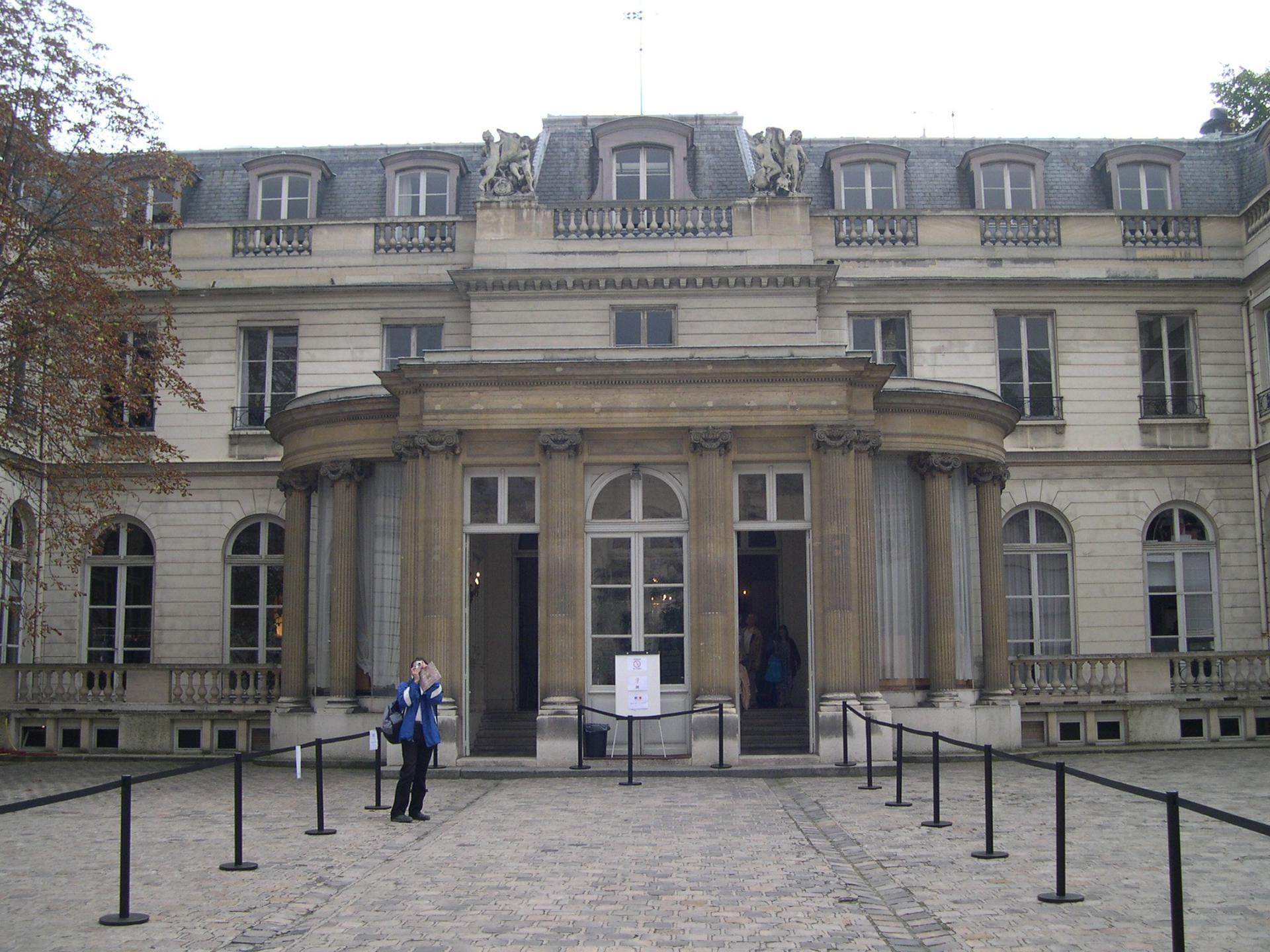 Paris