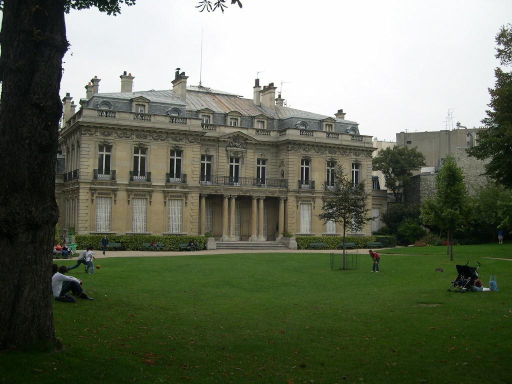 Paris