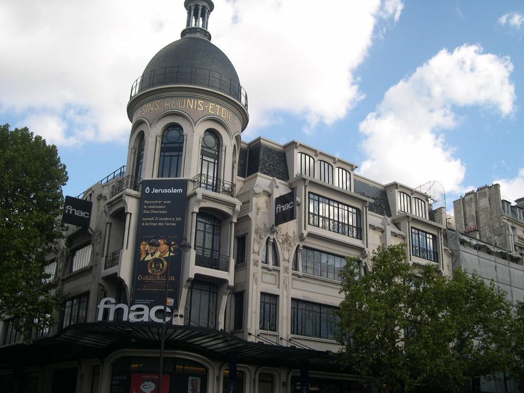 Paris