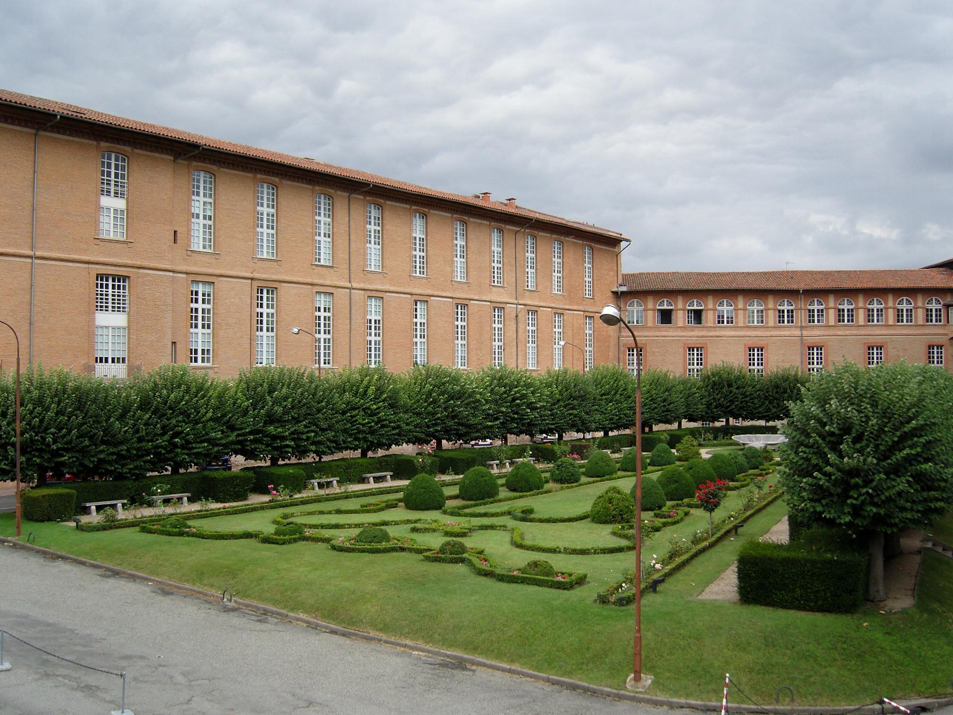 Toulouse
