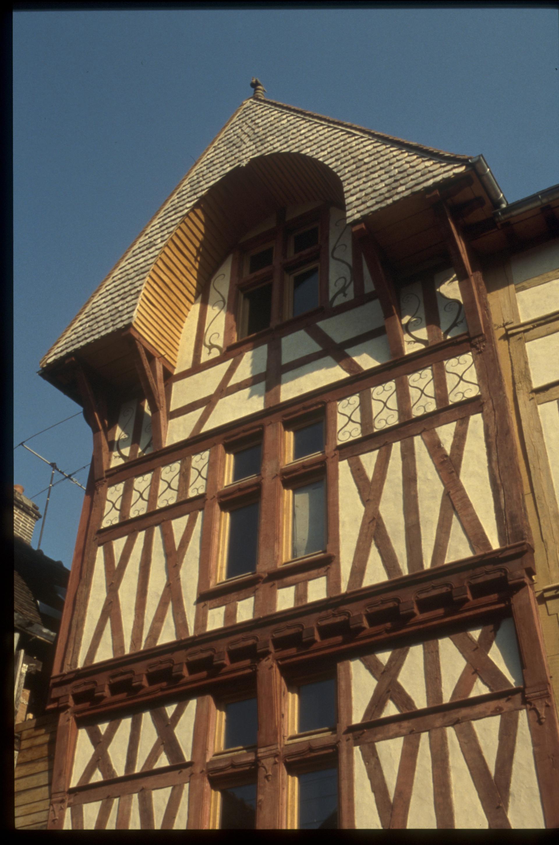 Troyes