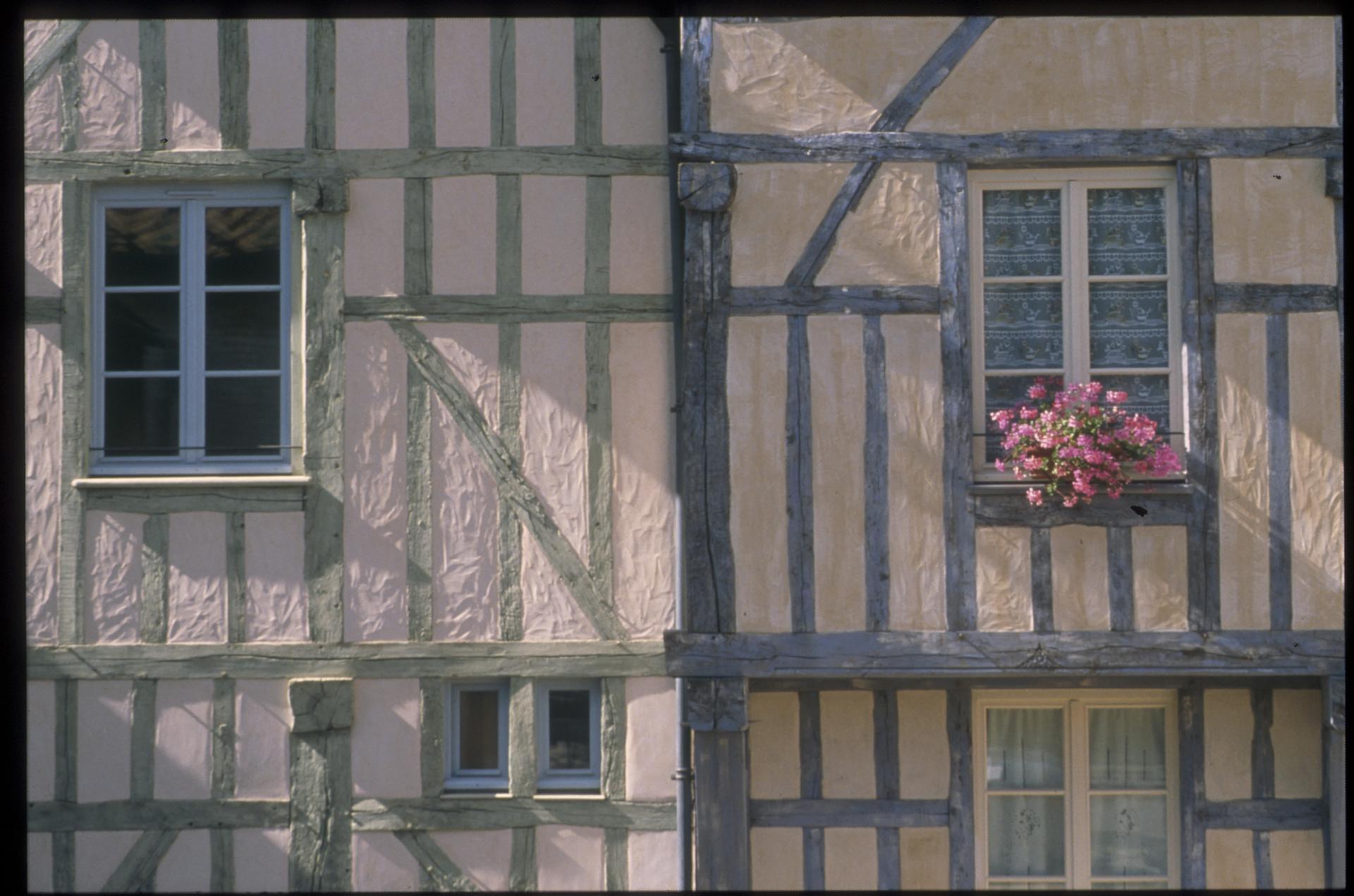 Troyes