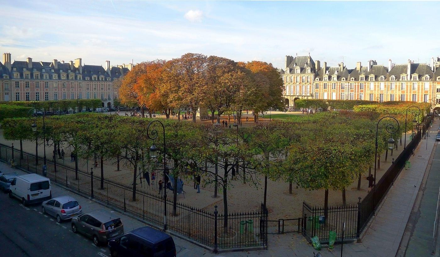 Plan Place des Vosges sur la carte de Paris