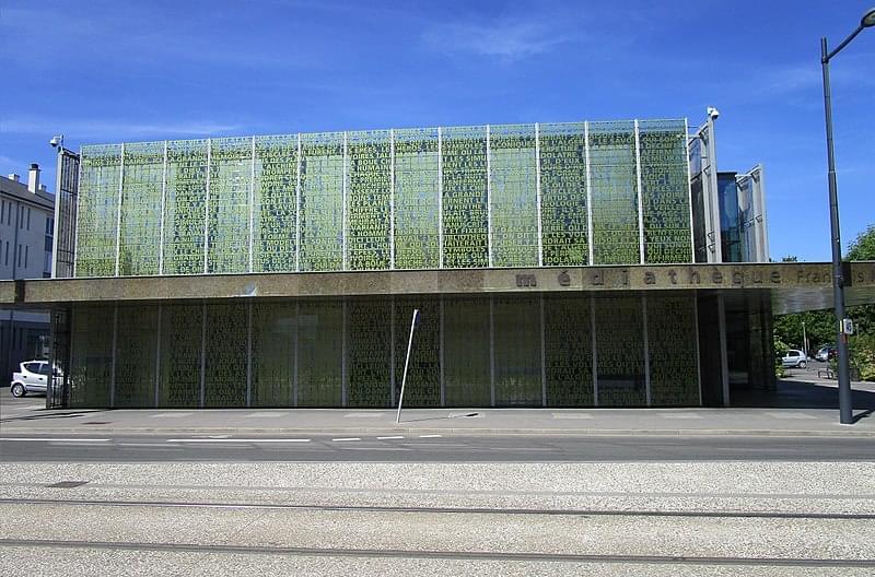UniversitÃ de Poitiers MÃdiathÃque F Mitterand