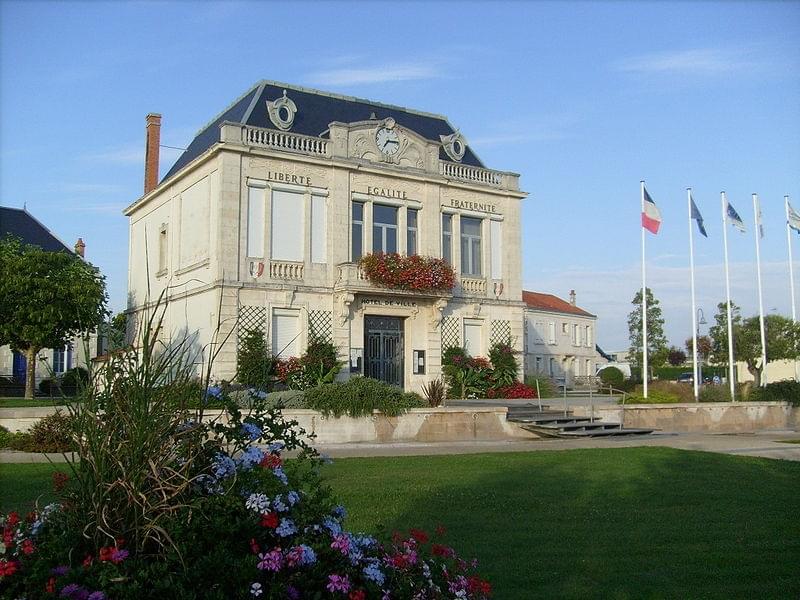 BourcefrancLe Chapus