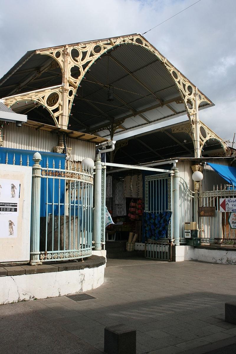 MarchÃ de SaintDenis