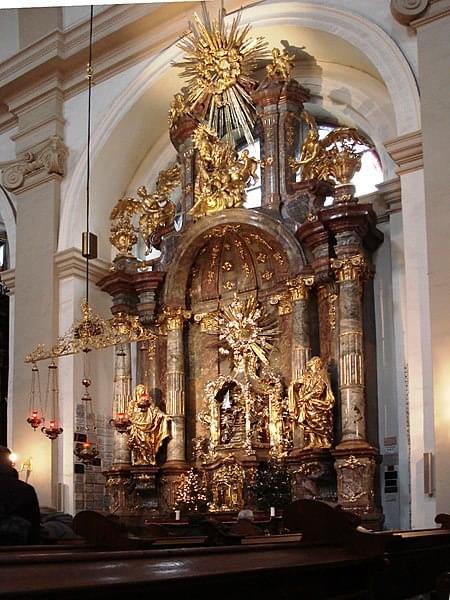 Eglise NotreDamedelaVictoire ou de lenfant JÃsus de Prague
