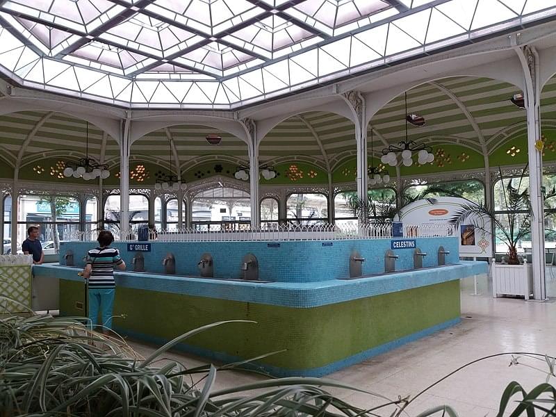 Parc des Sources et le hall des Sources