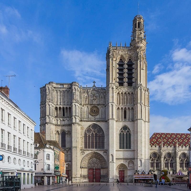 CathÃdrale SaintEtienne de Sens