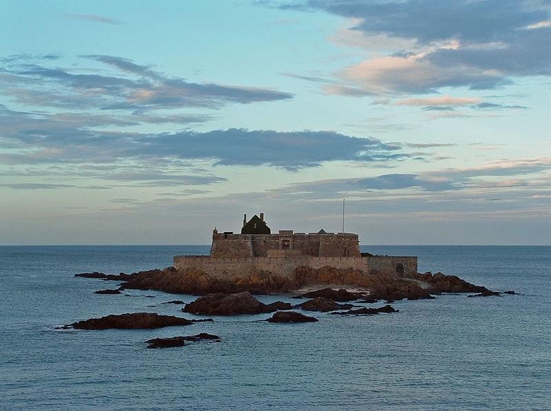Fort national