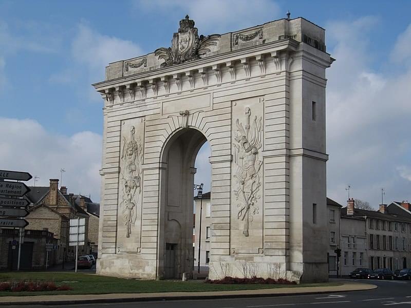 Porte SainteCroix