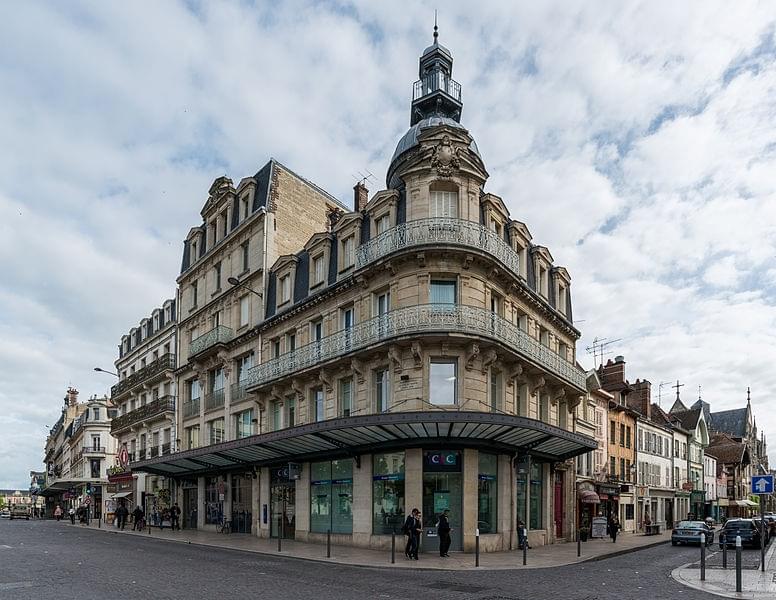 Place du MarÃchal Foch