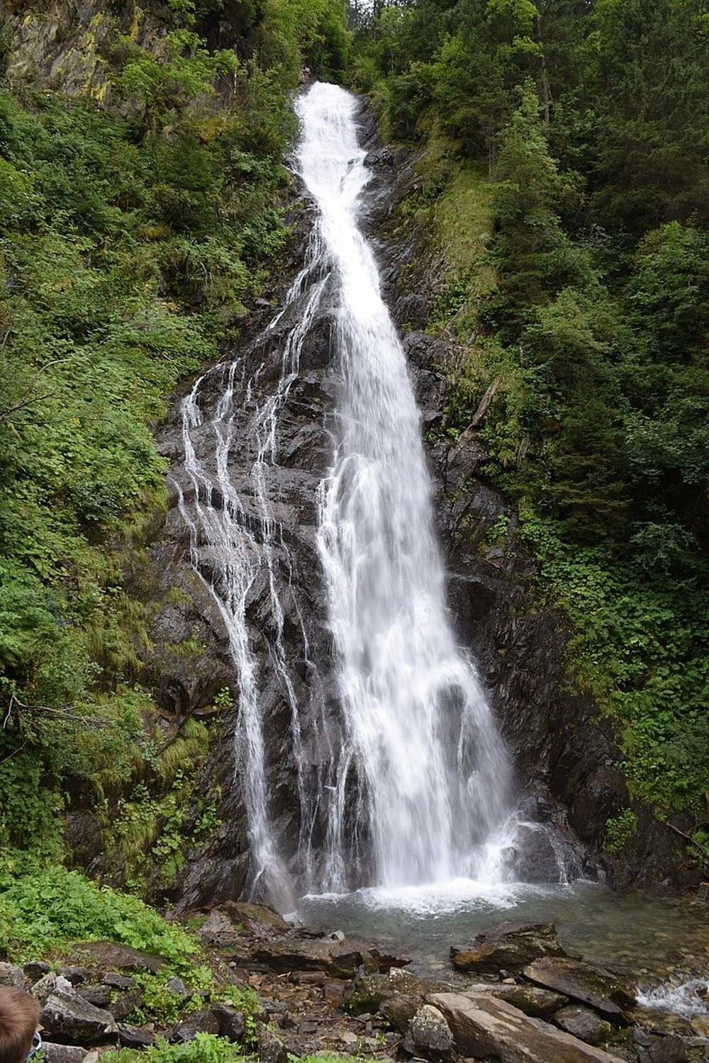 Cascade de Pis a lOnda