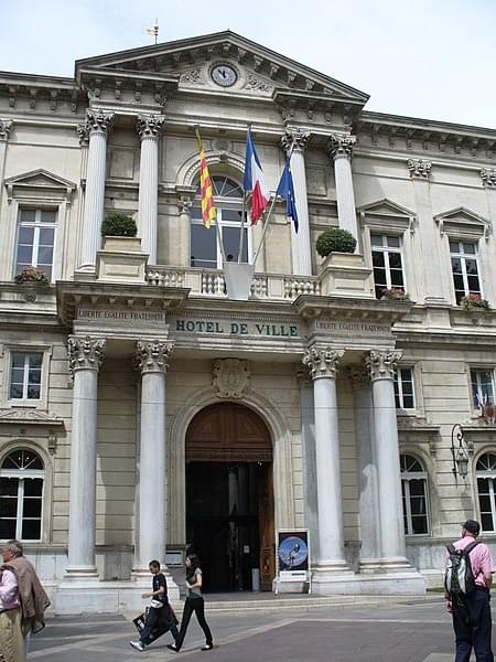 Place de lâHorloge et HÃtel de ville