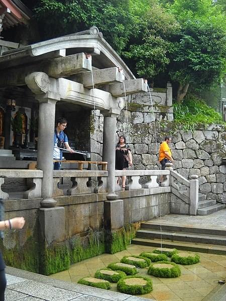 Chute deau Son de Plumes temple Kiyomizudera