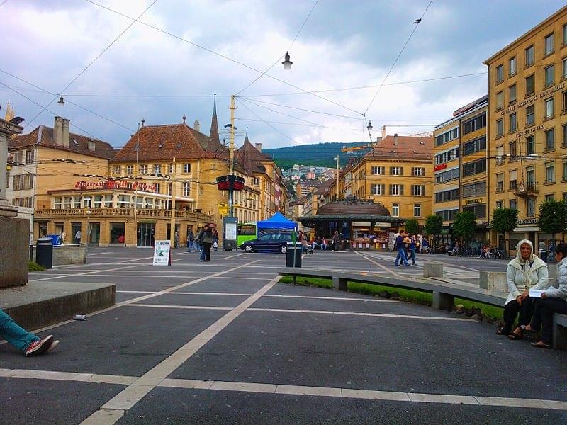 Place Pury