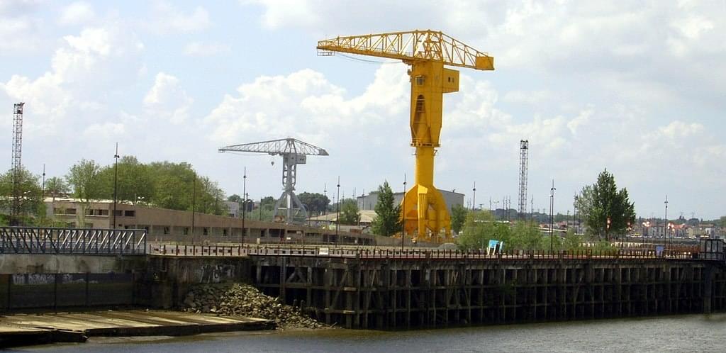 Les Grues Titan