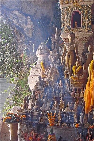 Les Grottes de Pak Ou