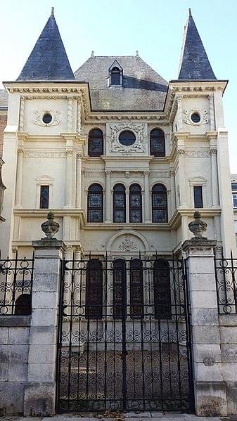 HÃtel Cabu â MusÃe historique et archÃologique de lOrlÃanais