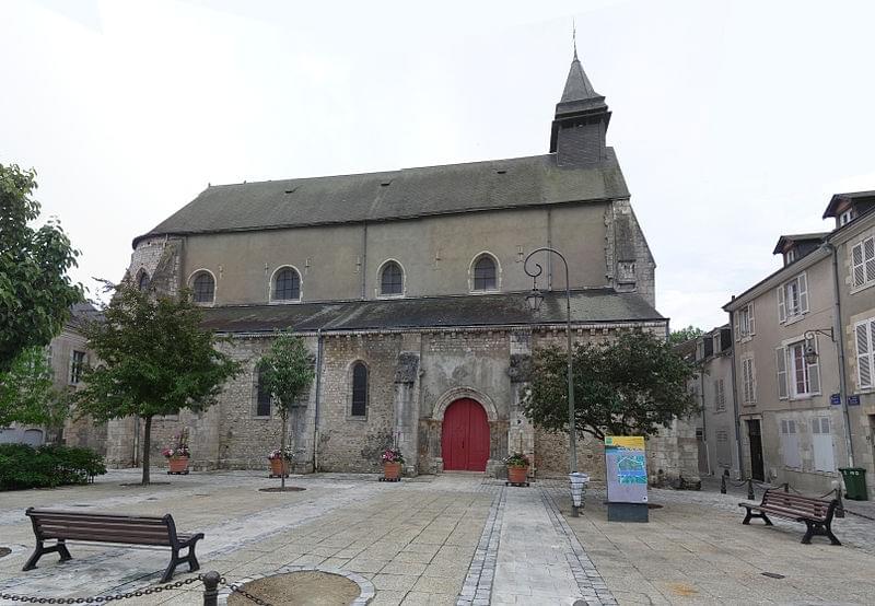 Eglise SaintPierreLePuellier