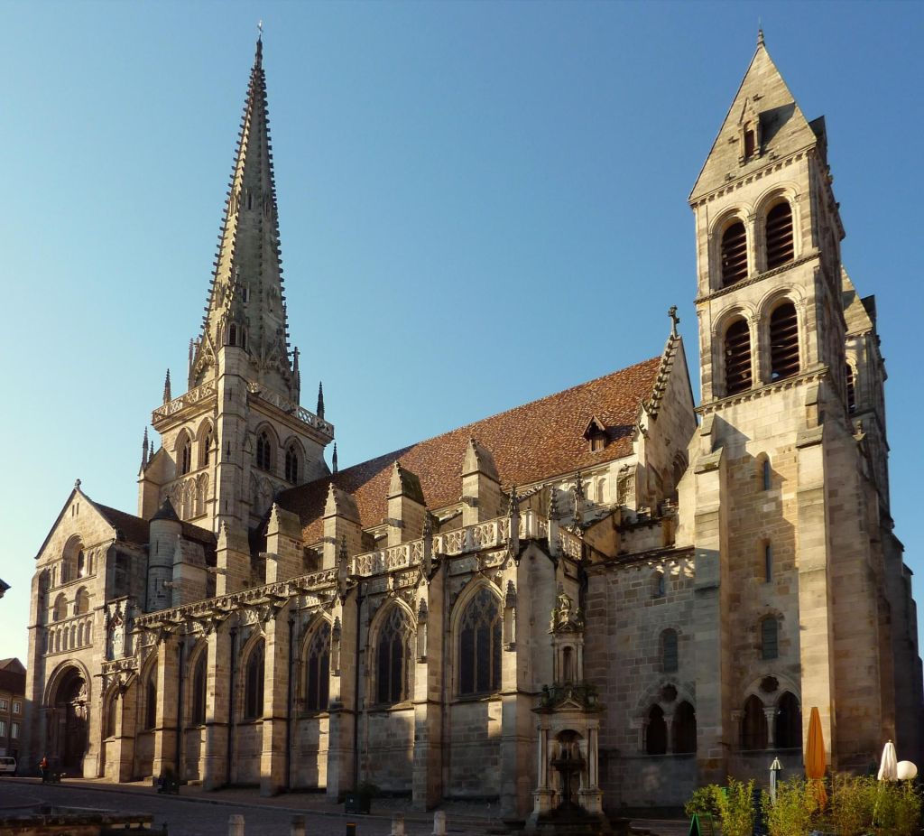Cathédrale Saint-Lazare