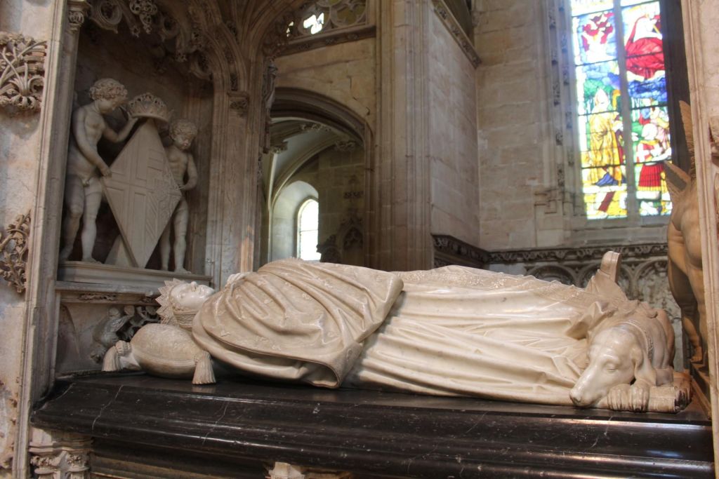 Monastère Royal de Brou  les tombeaux et les stalles