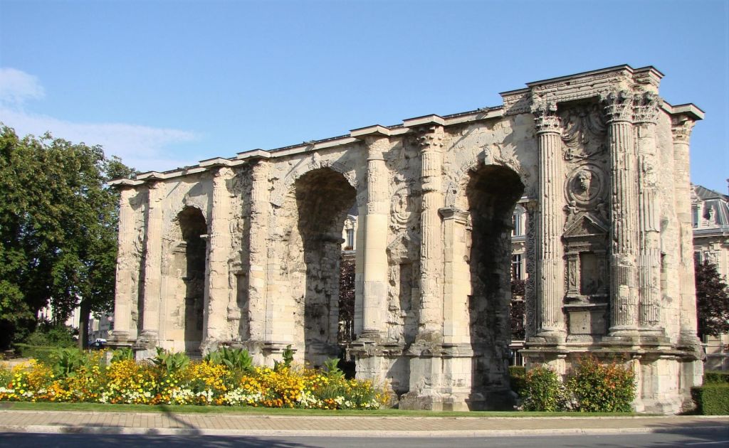 Porte Mars