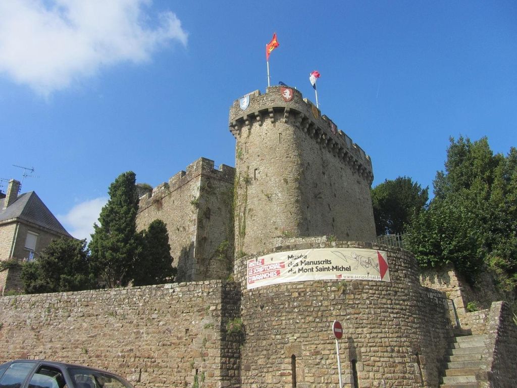 Scriptorial  musée des manuscrits du MontStMichel