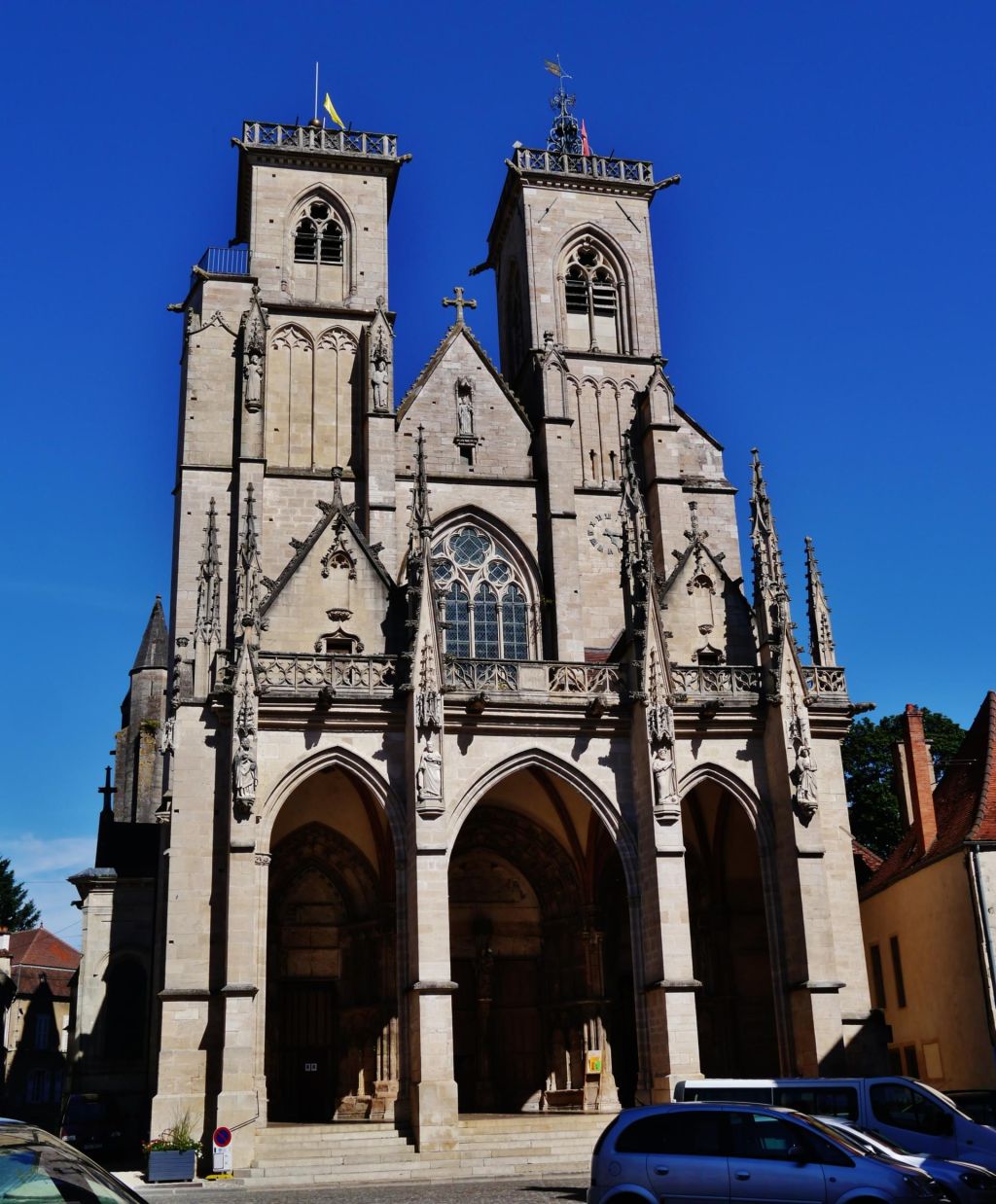 Collégiale NotreDame de Semur