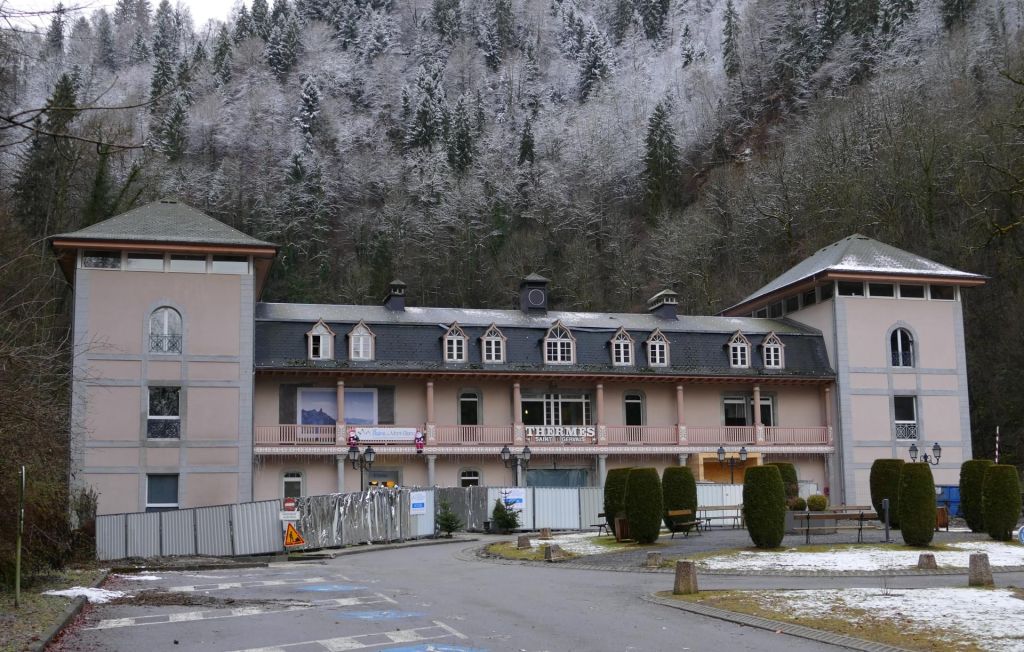 Les thermes  Le Fayet
